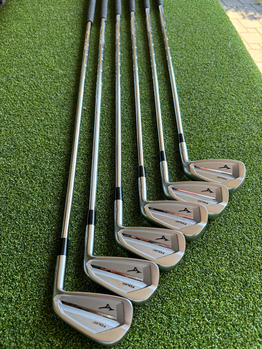 Mizuno JPX 921 Tour Iron Set 5-PW | Dynamic Gold 120 S200 Steel Stiff | 6pc