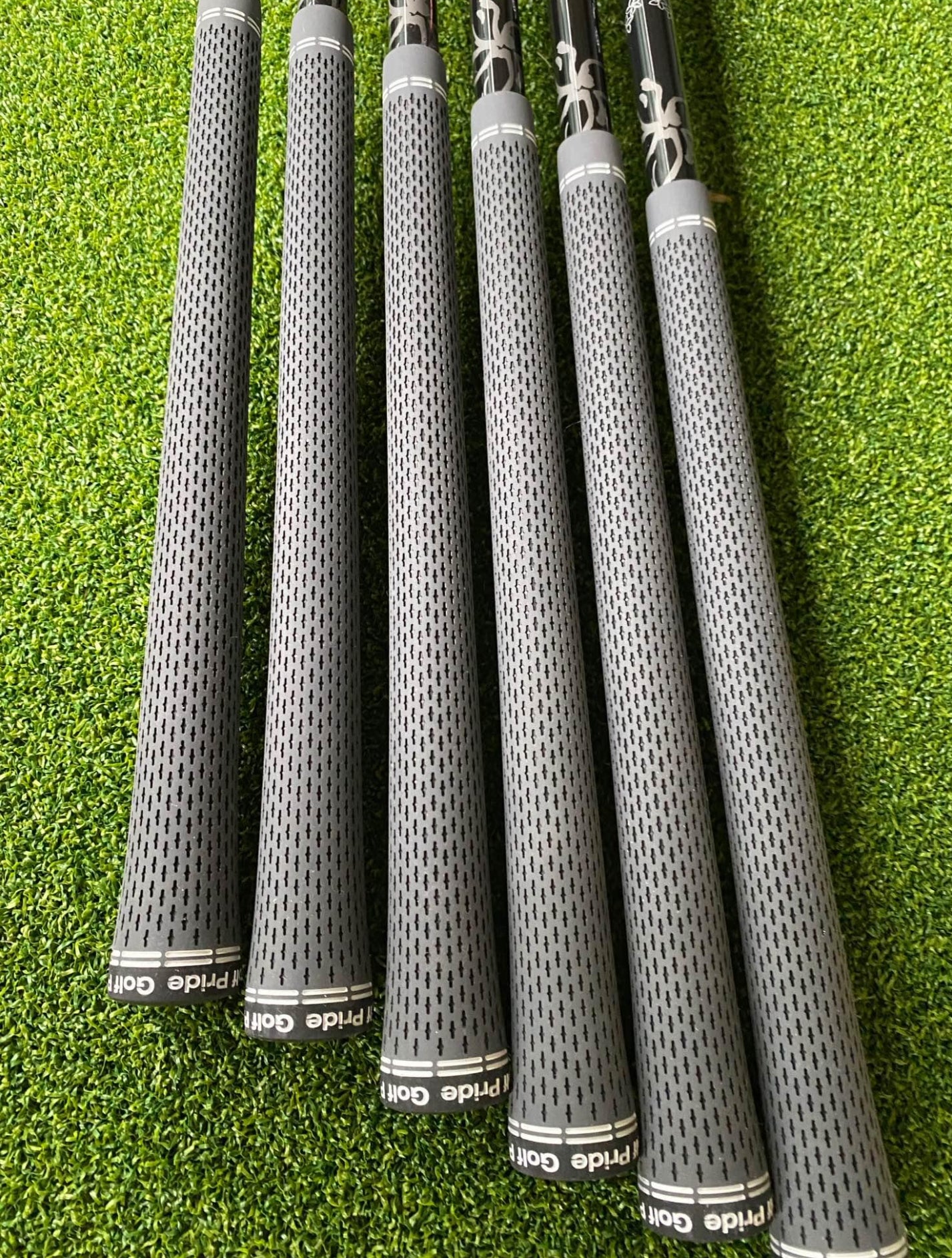 TaylorMade 2023 P7MC irons 5-P Diamana Thump 95 graphite stiff