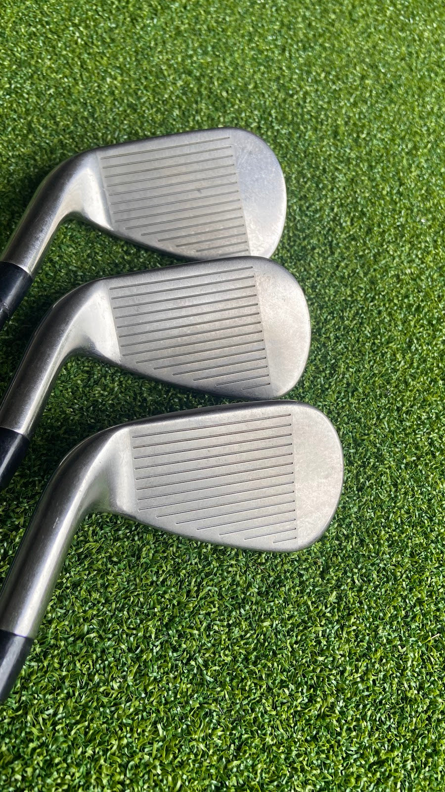Titleist 718 AP1 Irons 5-P | Fujikura MCI 60 | Regular | 6-Piece Set