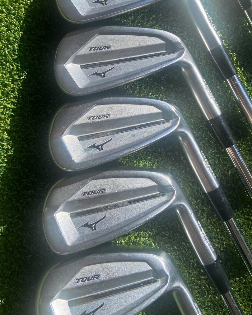 Mizuno JPX 921 Tour Irons 5-P | DG S200 Stiff | 6-Piece Set