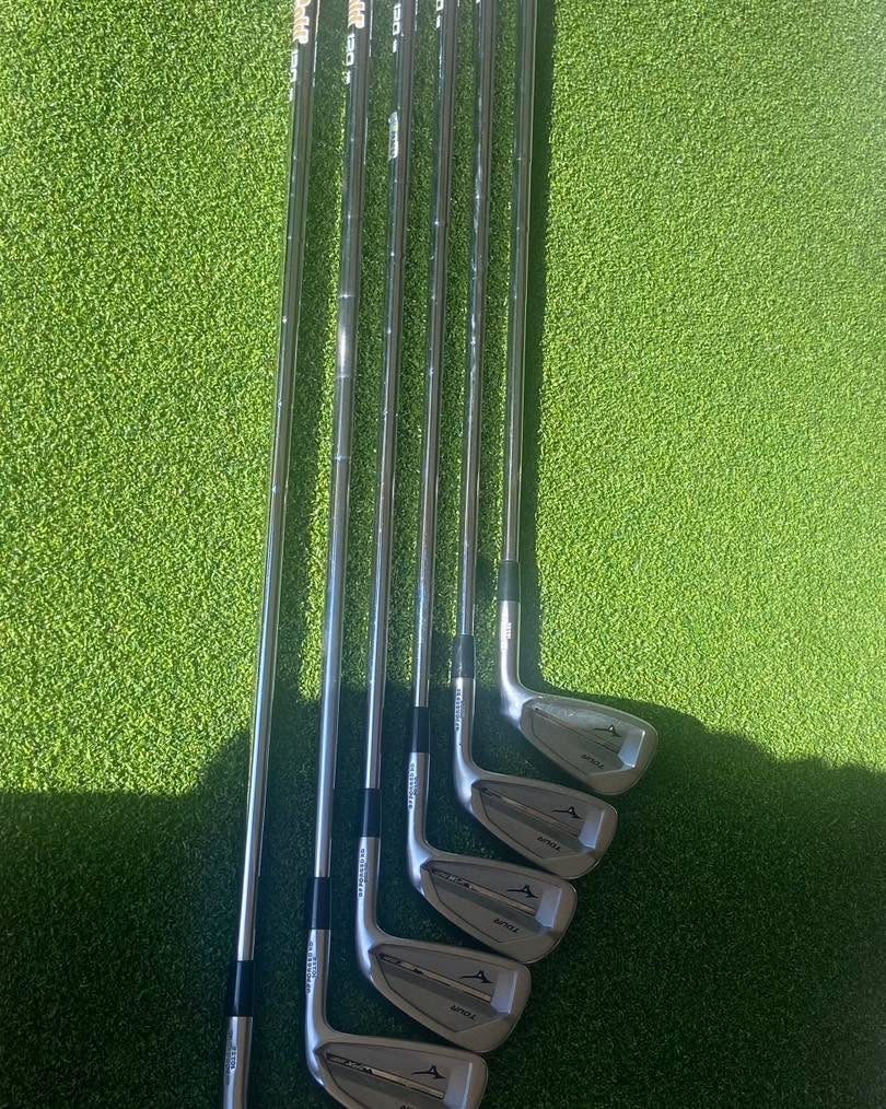 Mizuno JPX 921 Tour Irons 5-P | DG S200 Stiff | 6-Piece Set