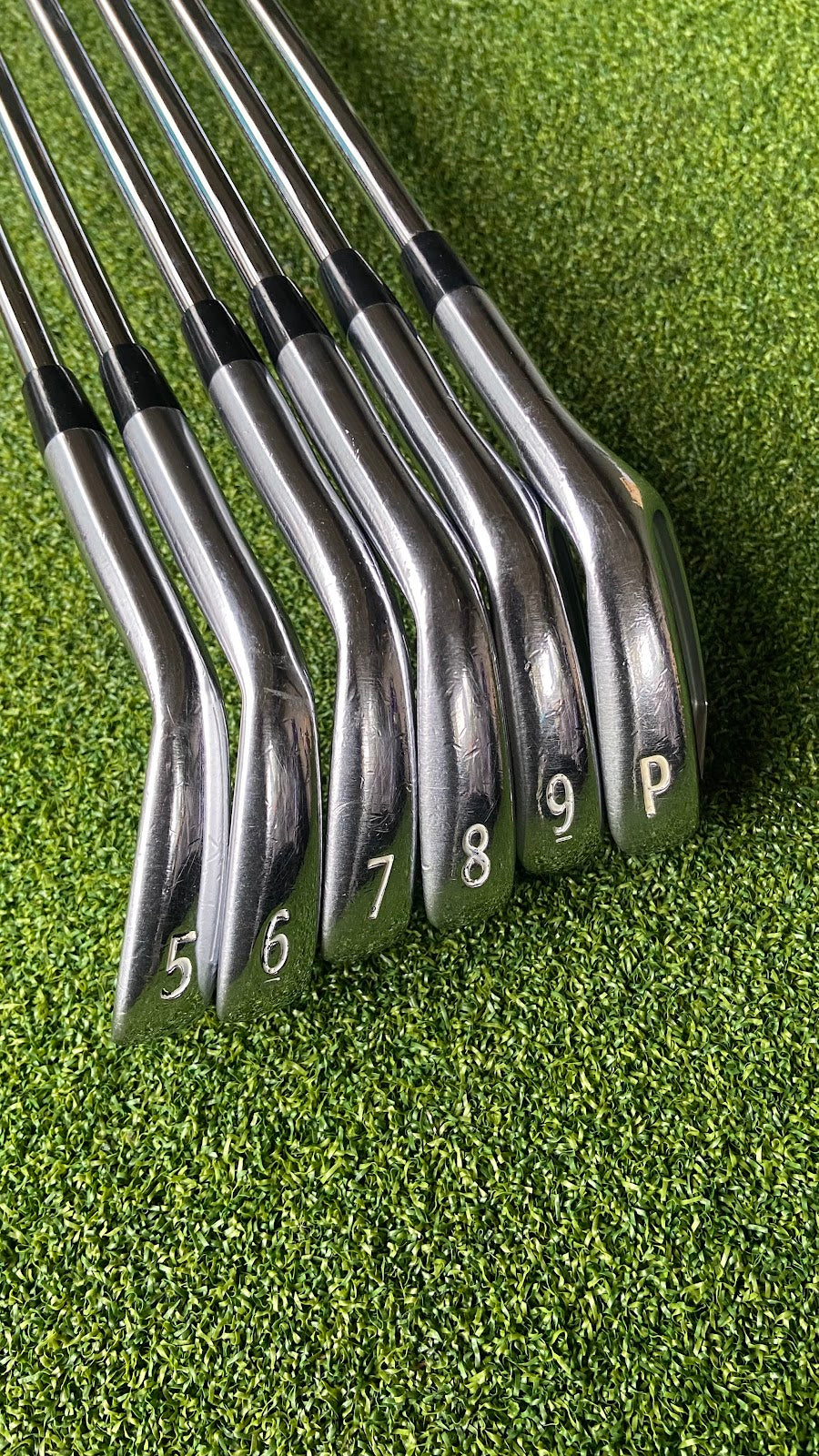 Titleist 716 CB Irons 5-P | NSPro 950GH Stiff