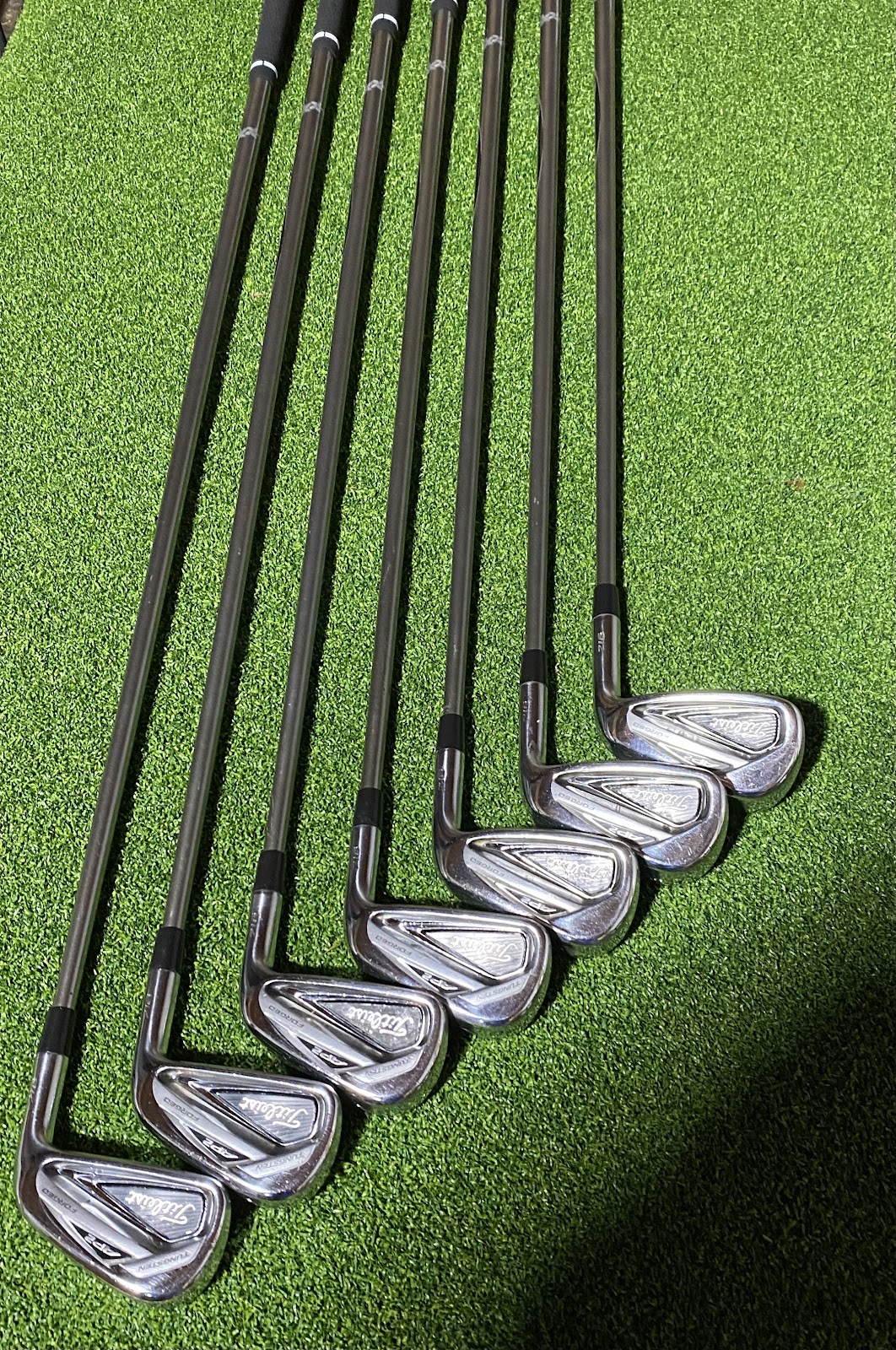 Titleist 716 AP2 Iron Set 4-P | Diamana Graphite Stiff | 7pc