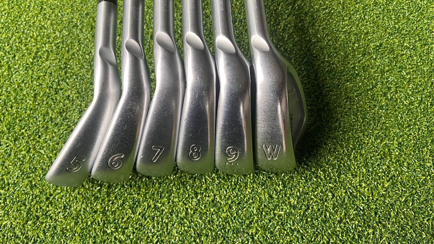 Ping i200 Irons 5-W | Black Dot | Modus Tour 105 Stiff | 6-Piece Set