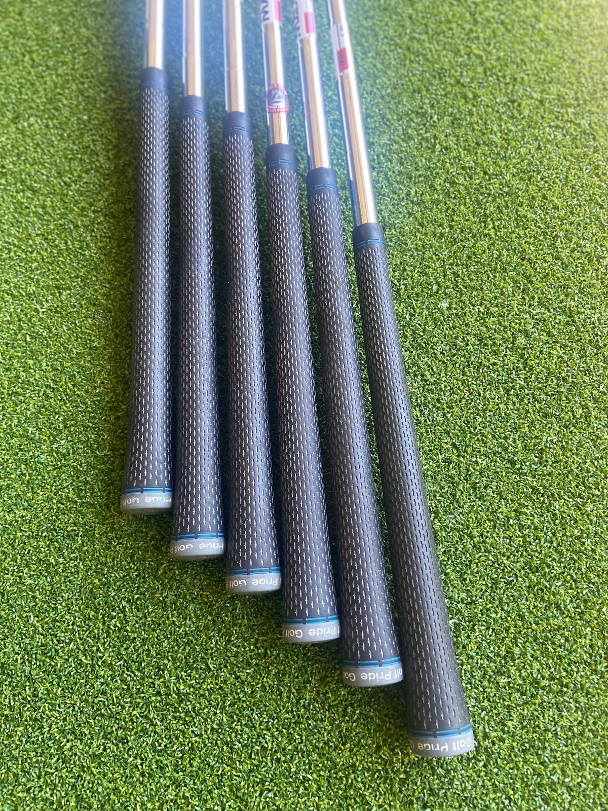 TaylorMade SIM Max Irons 5-PW | KBS Max 85 Stiff | 6-Piece Set