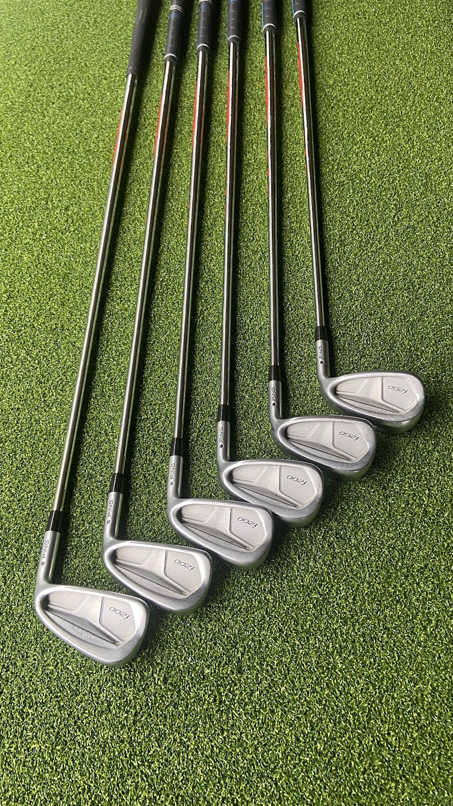 Ping i200 Irons 5-W | Black Dot | Modus Tour 105 Stiff | 6-Piece Set