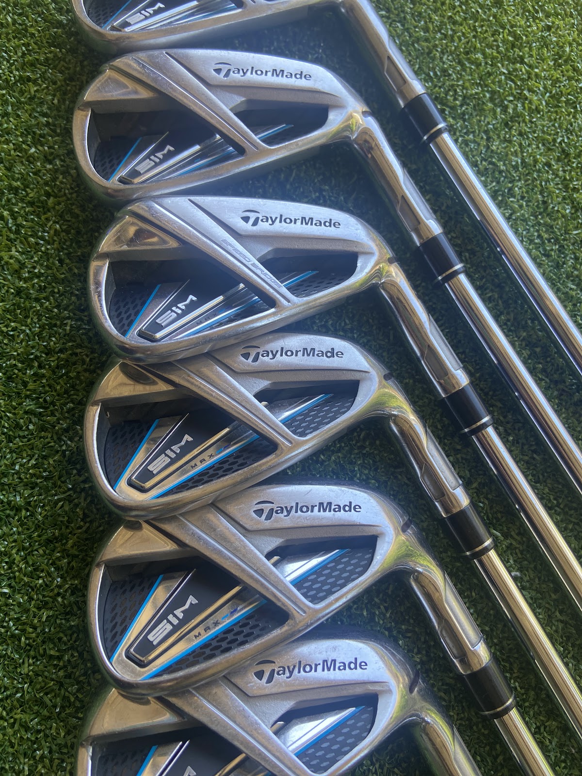 TaylorMade SIM Max Irons 5-PW | KBS Max 85 Stiff | 6-Piece Set