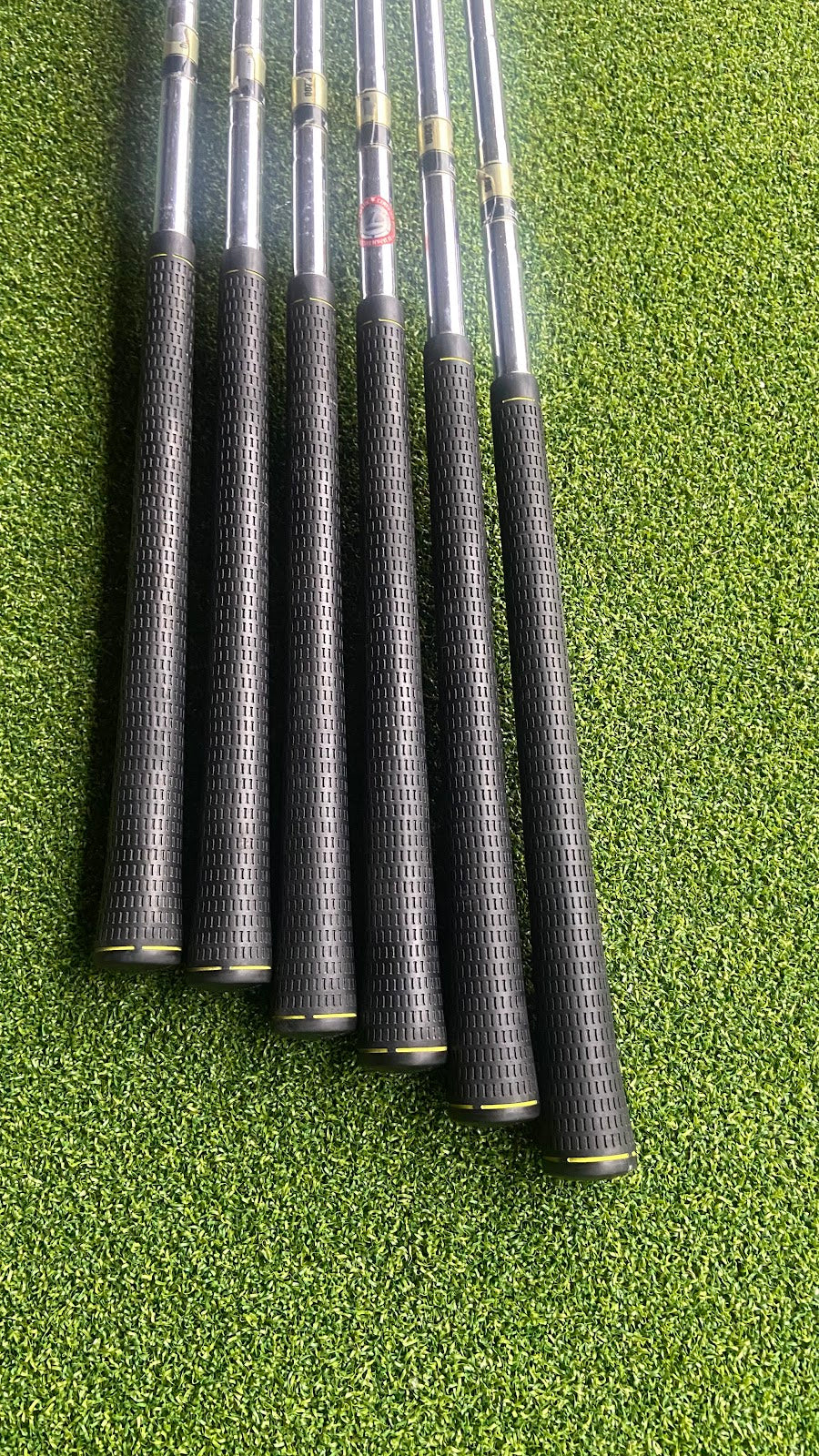 TaylorMade M1 Iron Set 5-PW | DG S200 Stiff Steel | 6pc