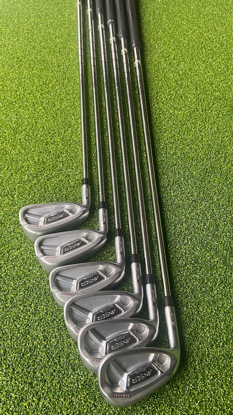 Ping 2013 Anser Forged Irons 5-W | Black Dot | NS Pro 950 Regular | 6-Piece Set | Left-Hand