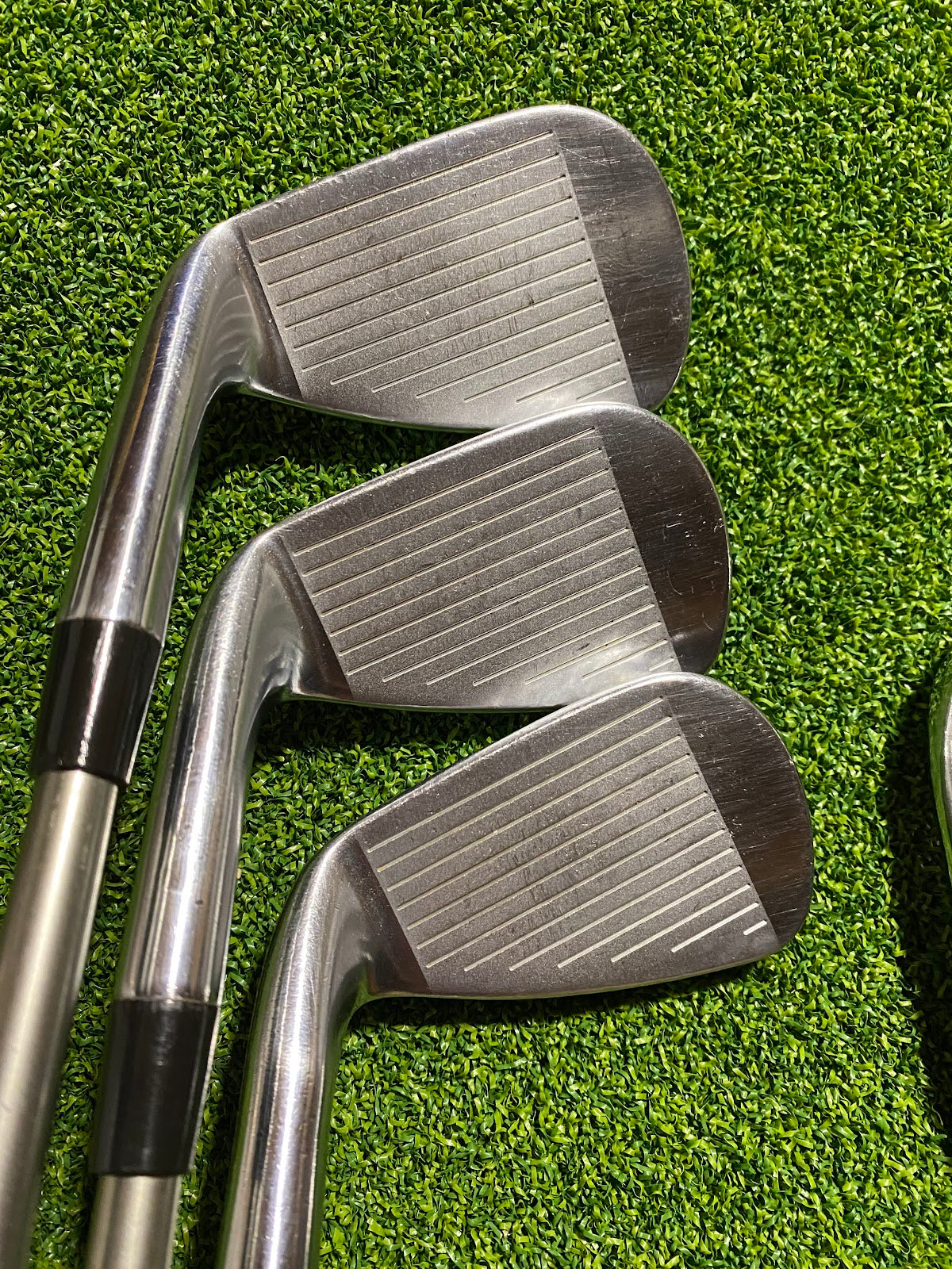 Titleist 716 AP2 Iron Set 4-P | Diamana Graphite Stiff | 7pc