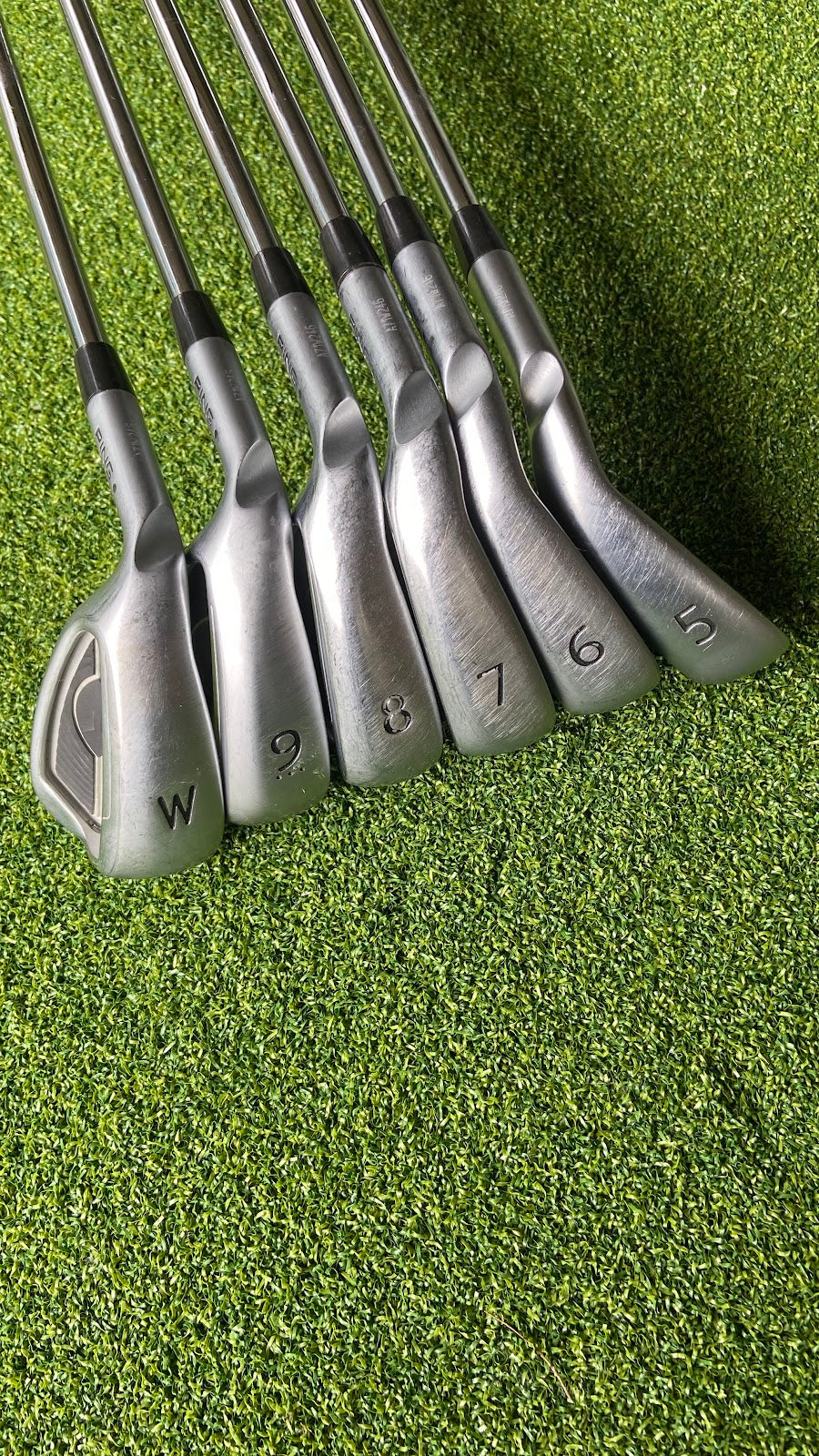 Ping G400 Irons 5-W | Black Dot | Modus Tour 105 Stiff | 6-Piece Set | Left-Hand