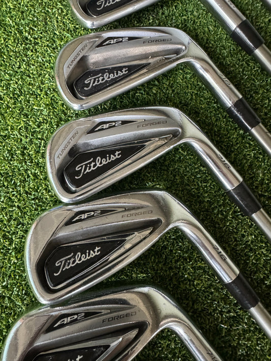 Titleist 716 AP2 Iron Set 4-P | Diamana Graphite Stiff | 7pc