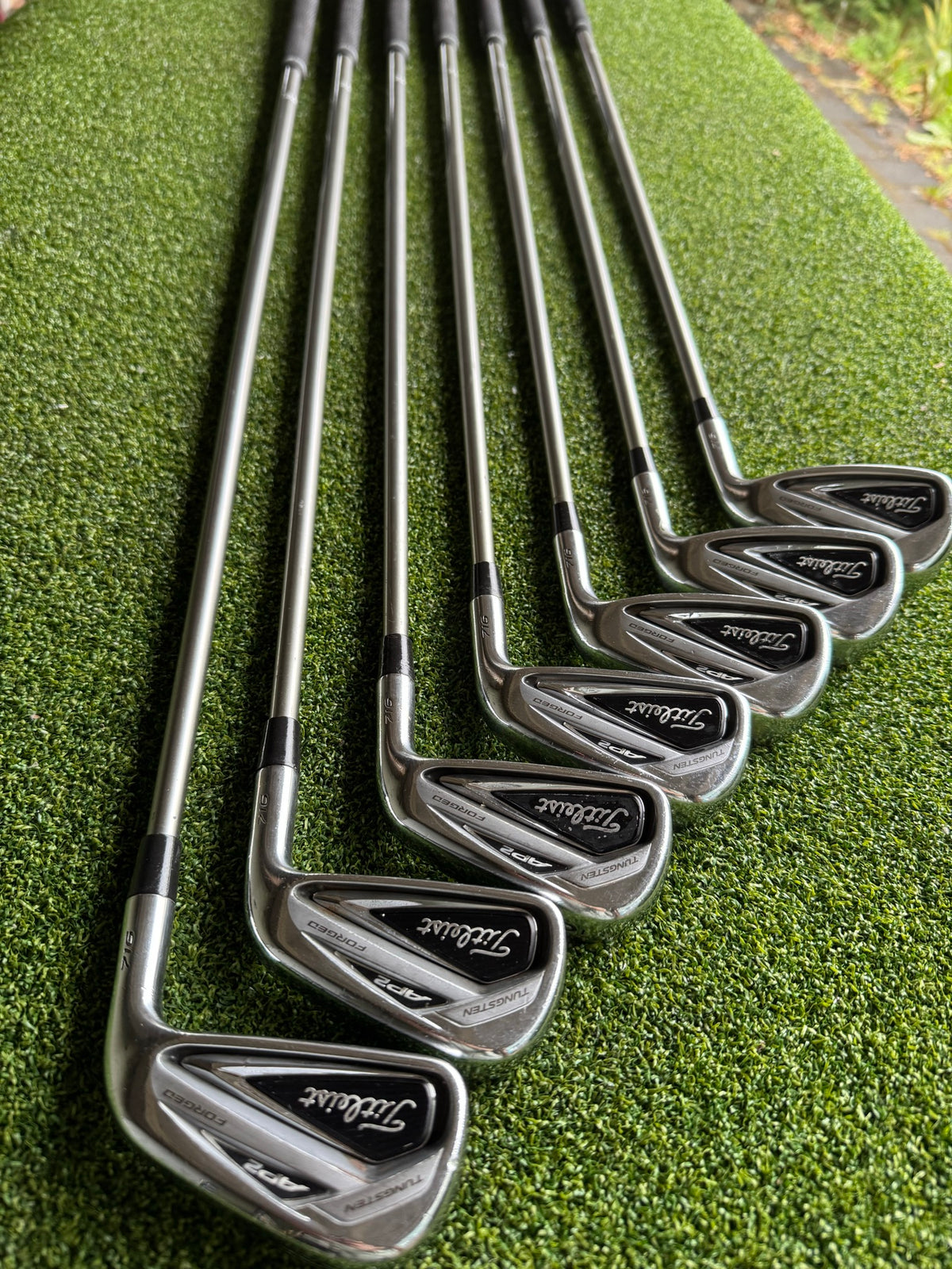 Titleist 716 AP2 Iron Set 4-P | Diamana Graphite Stiff | 7pc