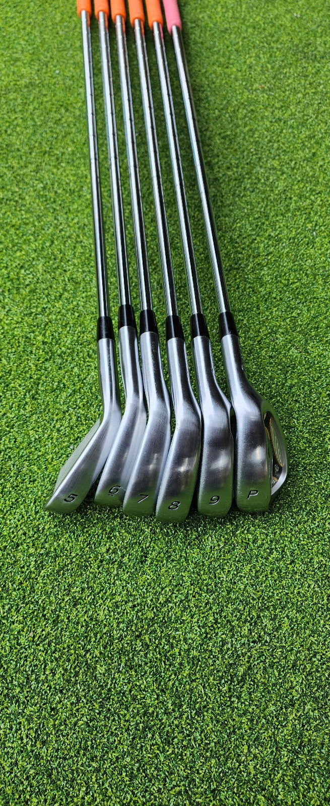 TaylorMade r7 TP Irons 5-P | Steel Stiff | 6-Piece Set