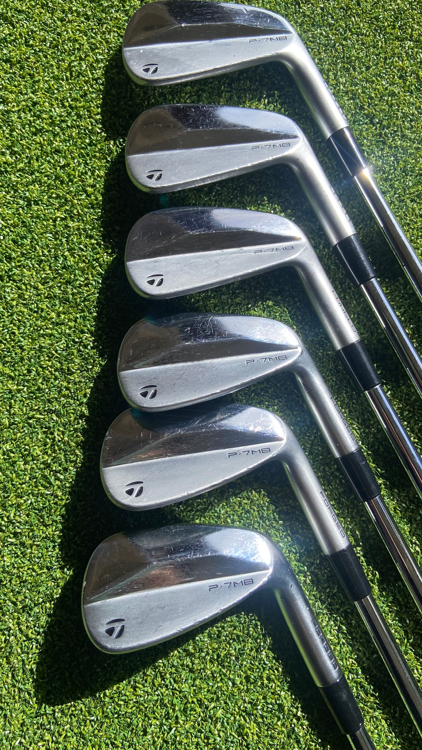 TaylorMade P7MB Irons 5-P | Dynamic Gold Tour Issue Stiff | 6-Piece Set