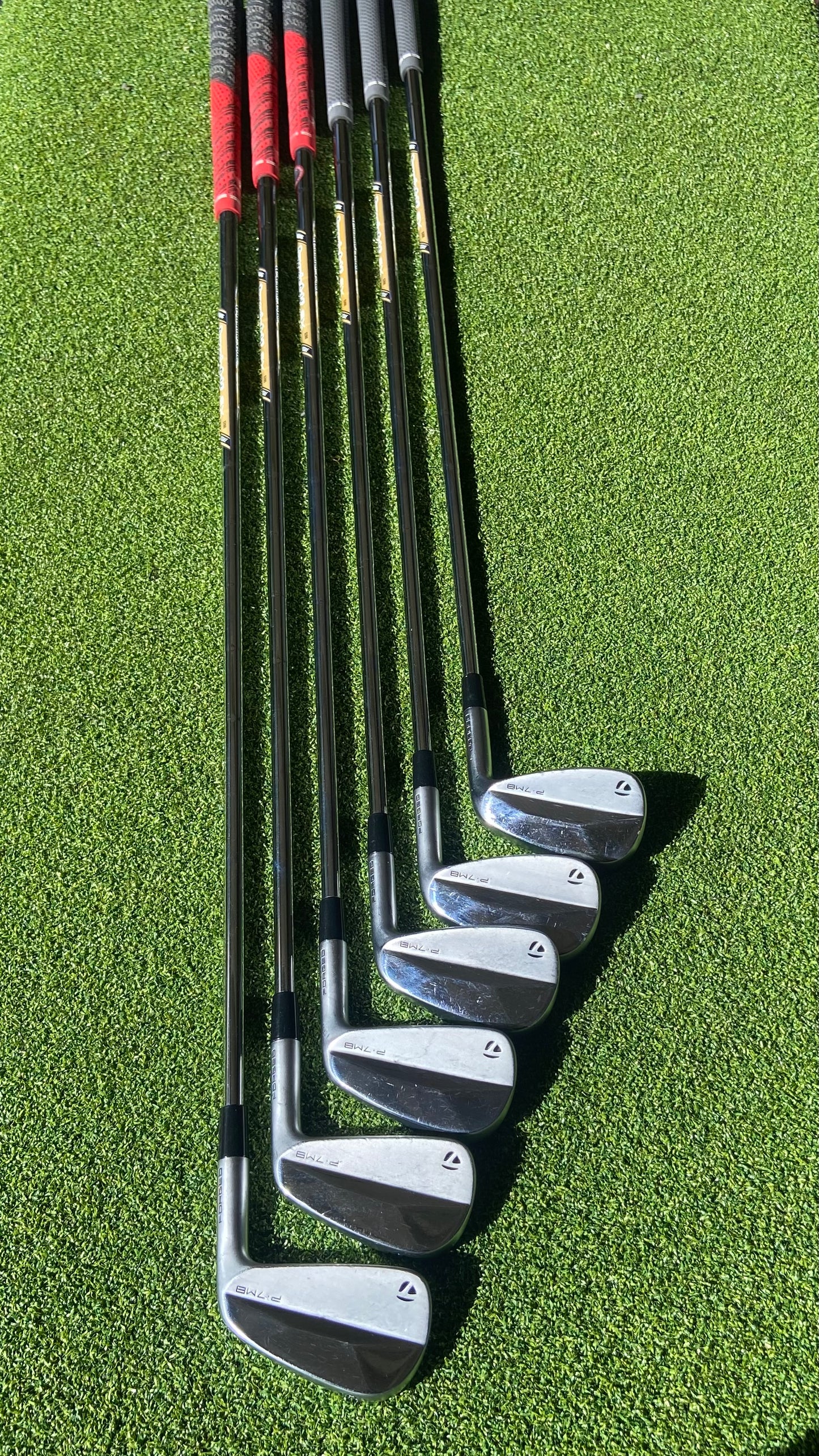 TaylorMade P7MB Irons 5-P | Dynamic Gold Tour Issue Stiff | 6-Piece Set