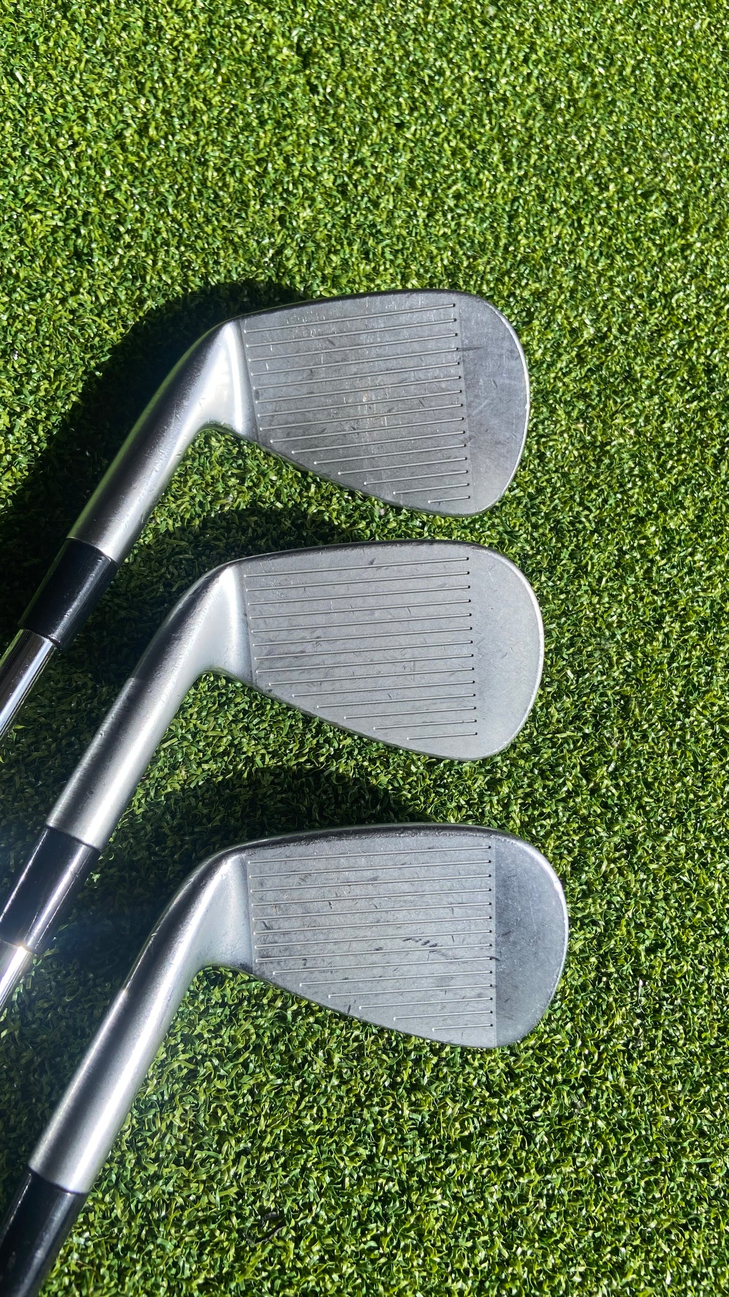 TaylorMade P7MB Irons 5-P | Dynamic Gold Tour Issue Stiff | 6-Piece Set