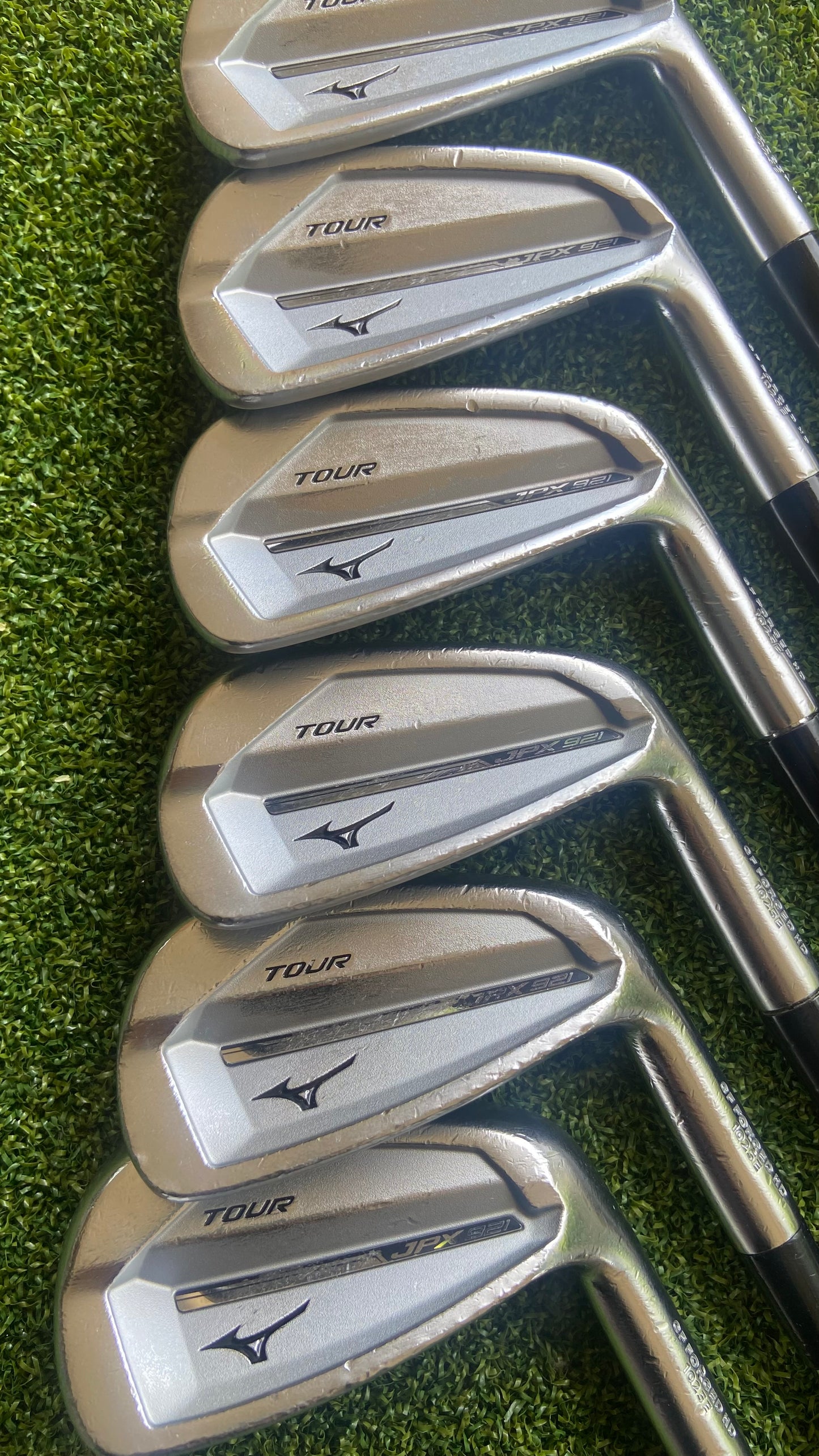 Mizuno JPX 921 Tour Irons 5-P | DG S200 Stiff | 6-Piece Set