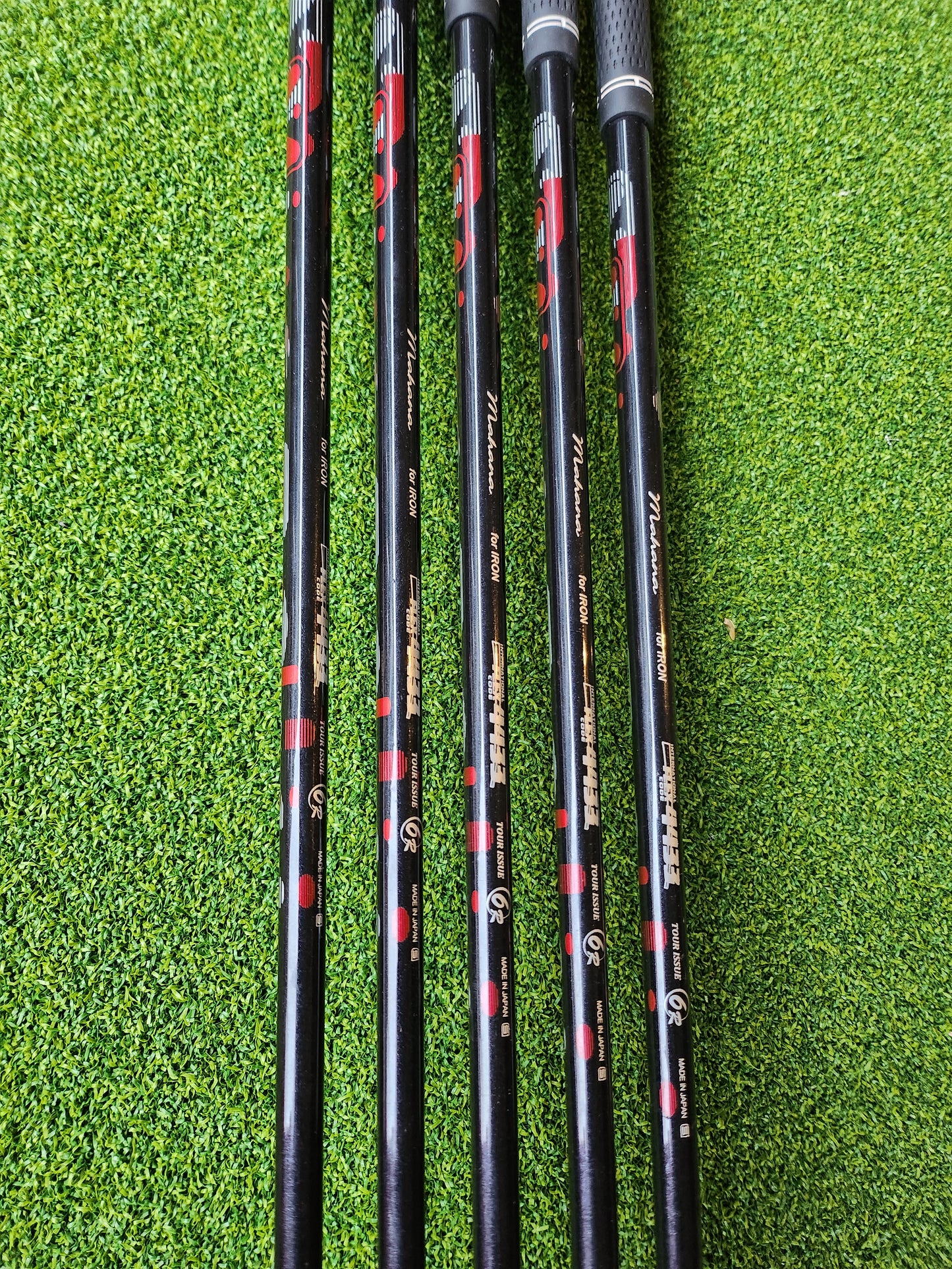 Srixon Z585 Irons 5-9 | Graphite Regular | 5-Piece Set